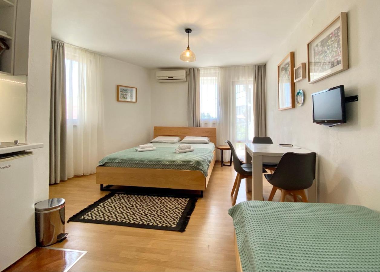 Apartments Rux De Luxe Bar Eksteriør bilde