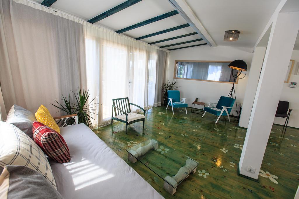 Apartments Rux De Luxe Bar Eksteriør bilde